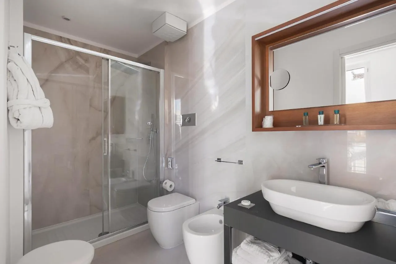 Palazzo Sovrana Serviced Luxury Apartments Palermo 4*,  Italy