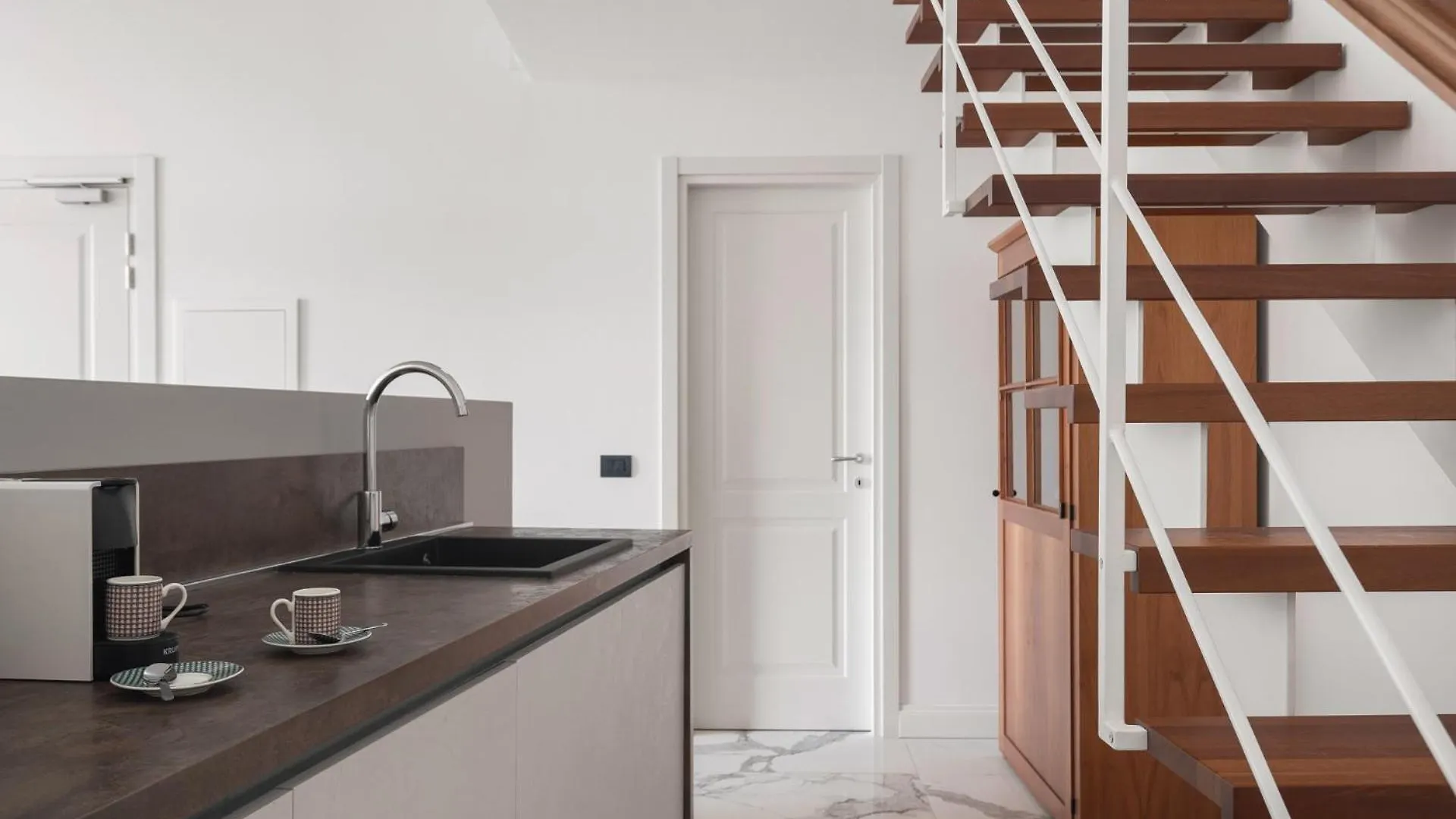 Palazzo Sovrana Serviced Luxury Apartments Palermo