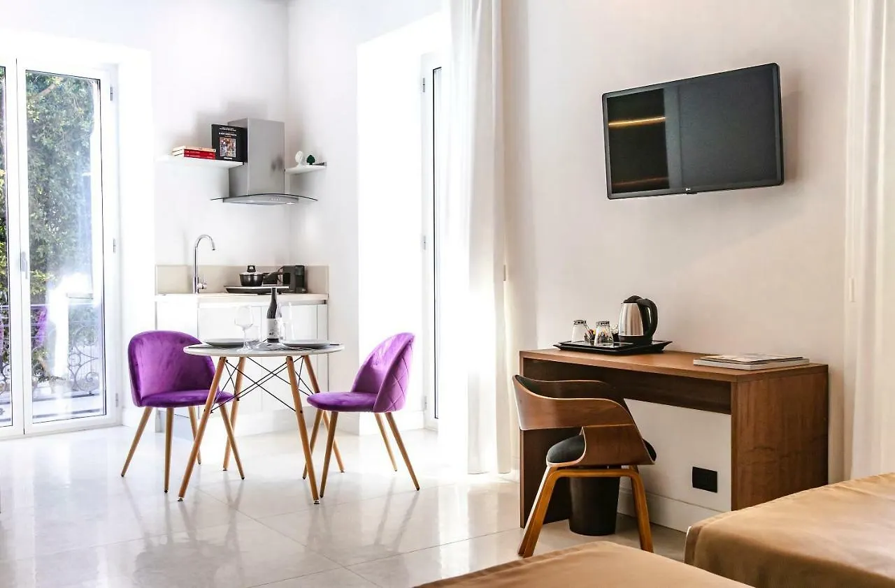 Palazzo Sovrana Serviced Luxury Apartments Palermo 4*,  Italy