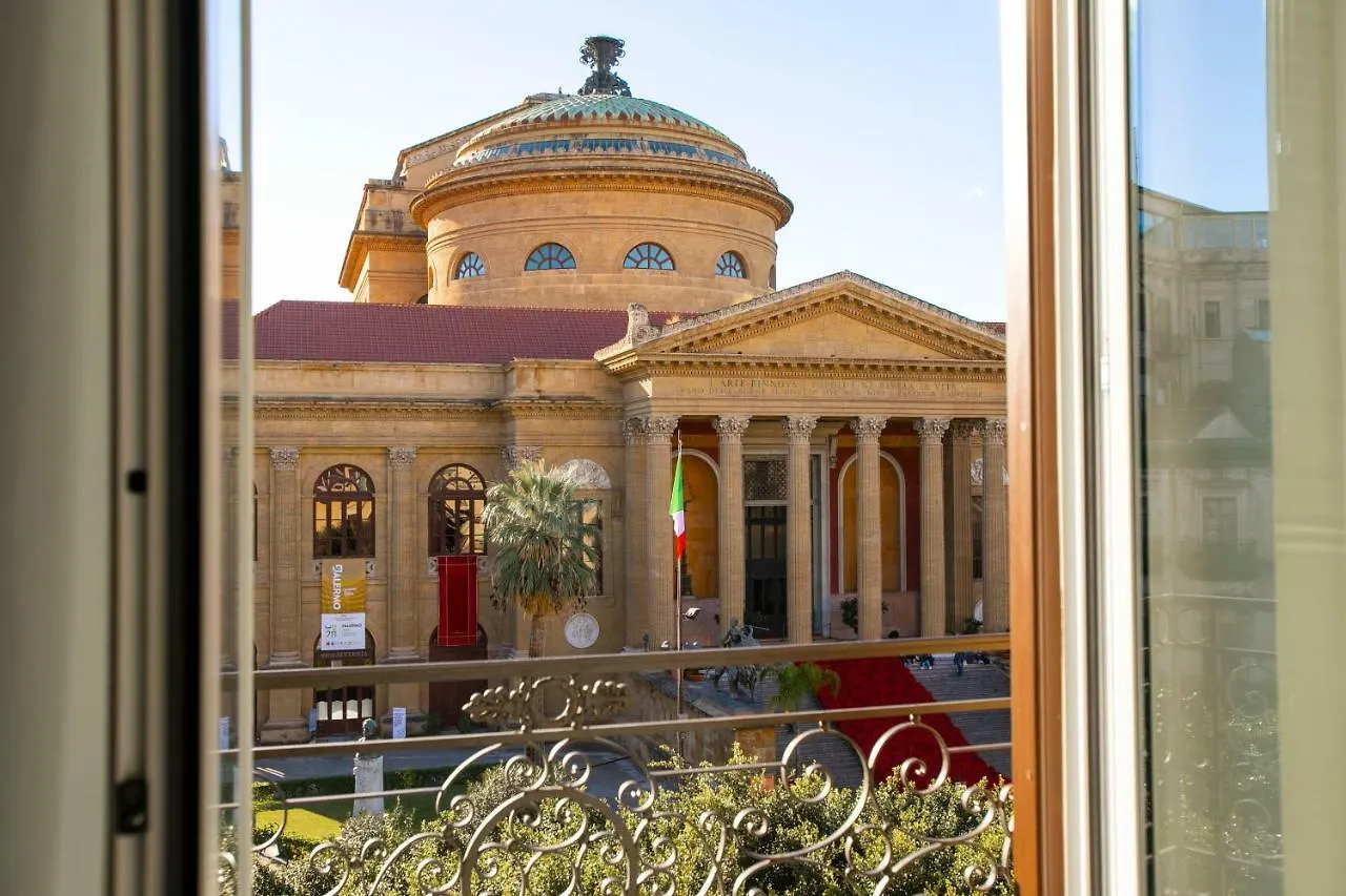 ****  Aparthotel Palazzo Sovrana Palermo Italia